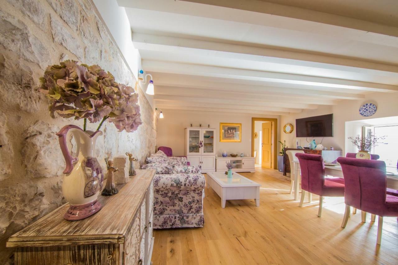 Villa Martina Komiža المظهر الخارجي الصورة