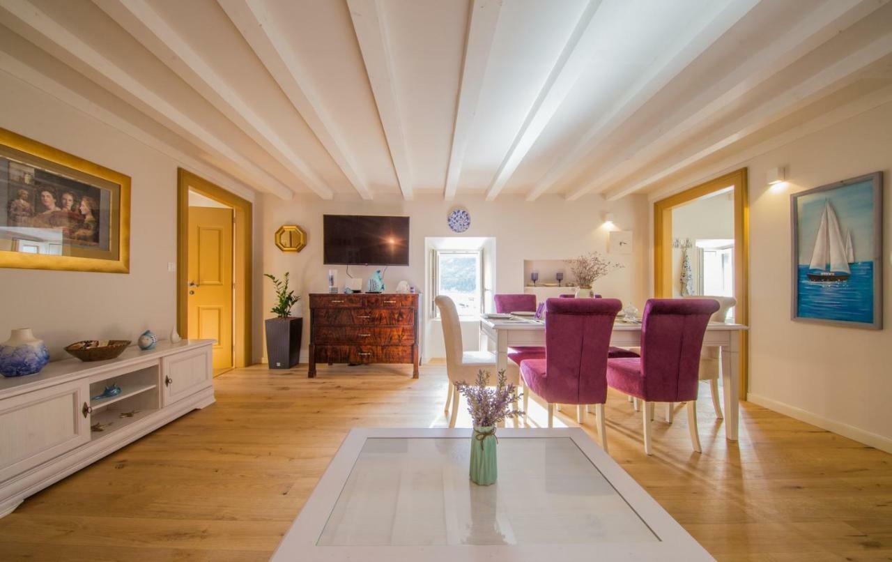 Villa Martina Komiža المظهر الخارجي الصورة